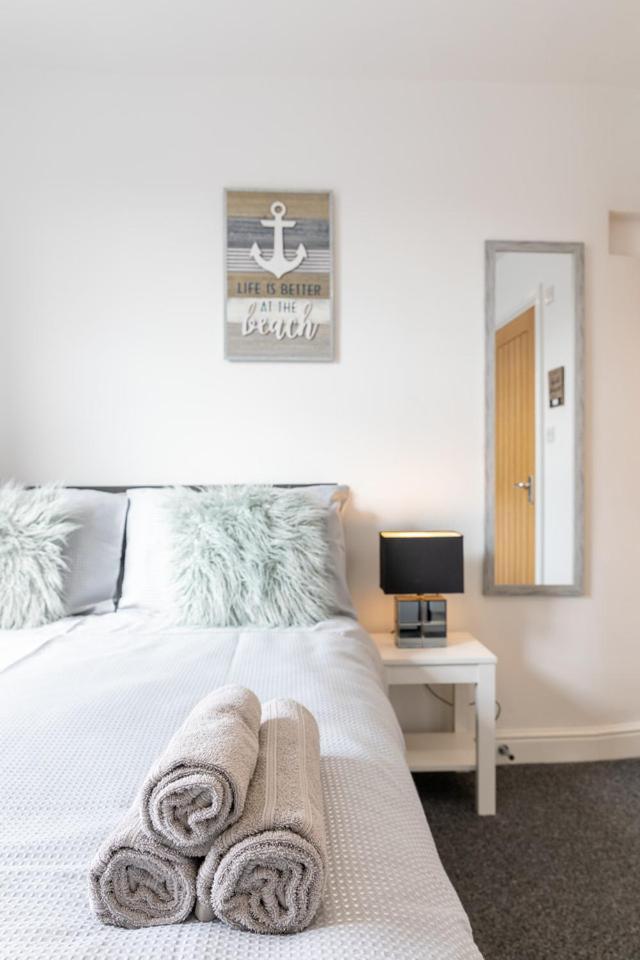 Megs Island Guest House Cleethorpes Buitenkant foto